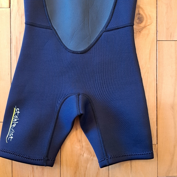 Stohlquist Kid's Shorty Wetsuit Neoprene Size Small - Picture 4 of 11